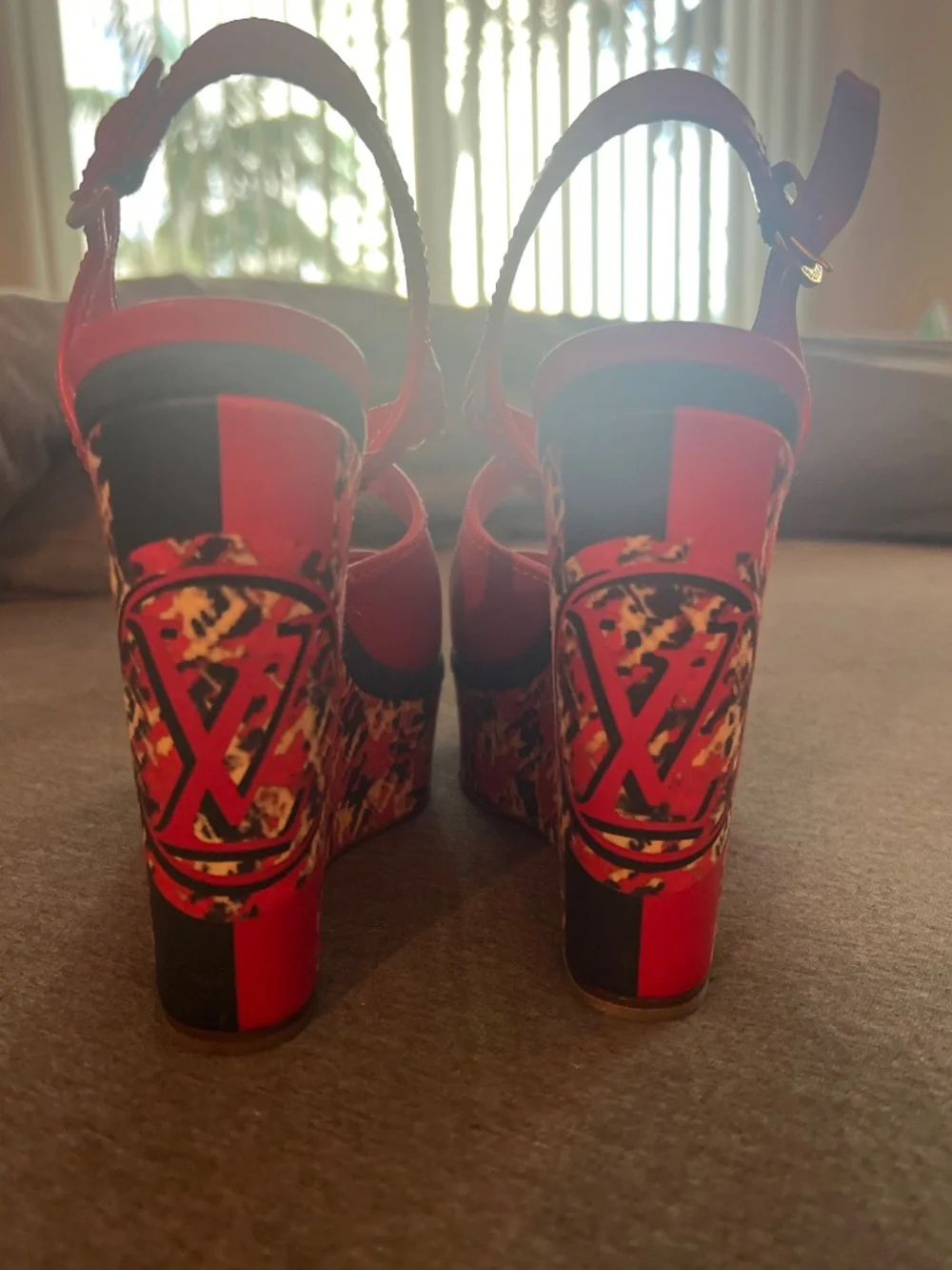 Louis Vuitton Cruise Collection Wedge Espadrilles – Navy Blue & Vintage Red